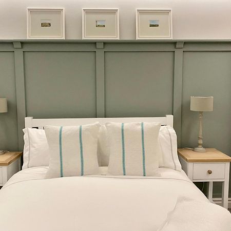 Victoria Bar Walls By Chateau Anna, Central York - Free Parking 外观 照片